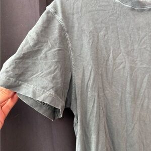 American Eagle Outfitters Slate Gray Short Sleeve Tee
